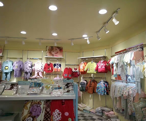 婴幼儿用品店照明案例